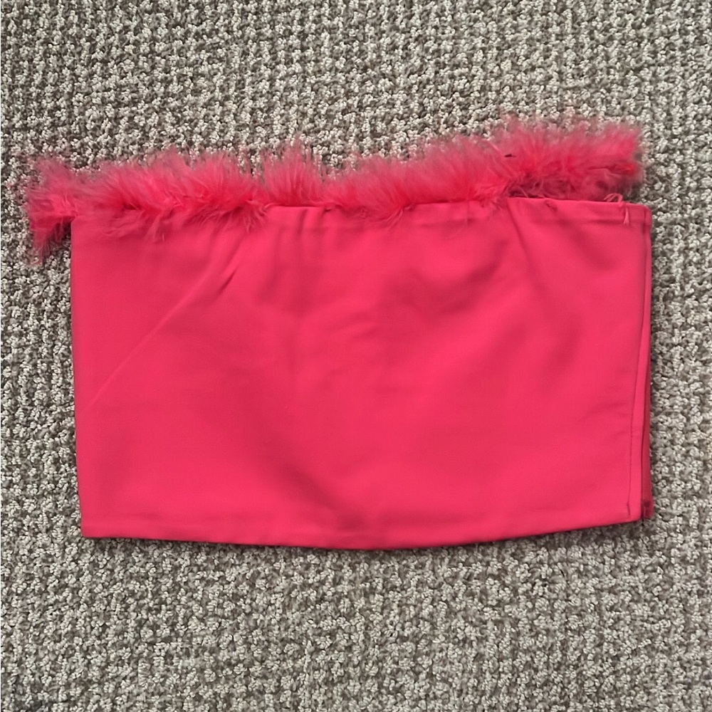 revolve/ superdown hot pink fluffy tube top